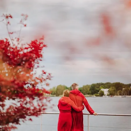 Brandenburg & Fontane Therme 4*