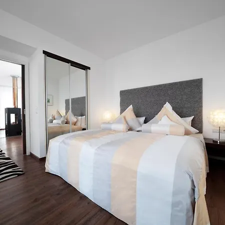 Brandenburg & Fontane Therme Отель Нойруппин