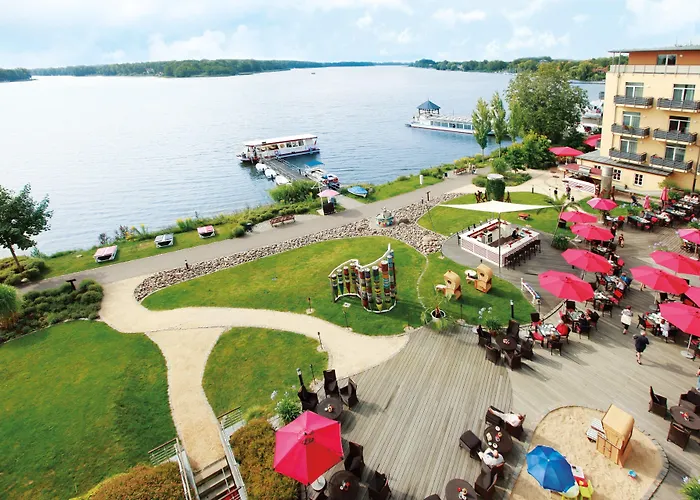 Hotel Brandenburg & Fontane Therme 4*