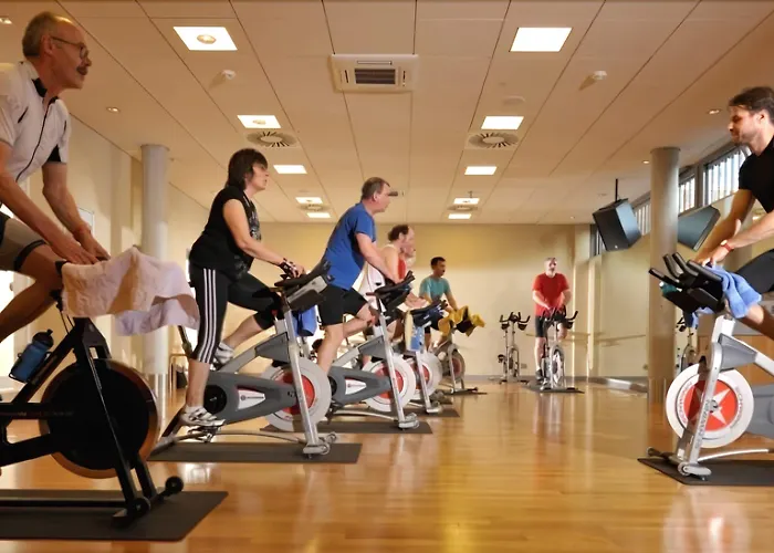 Brandenburg & Fontane Therme فندق 4*